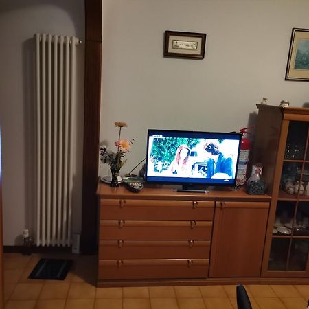 Camera In Appartamento 포르데노네 외부 사진